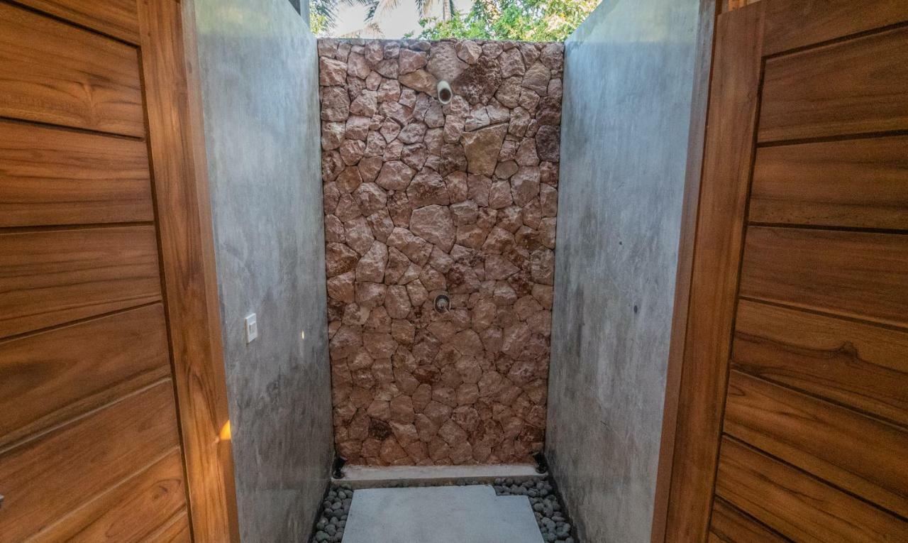Kuta  Kaniu Capsule Hostel מראה חיצוני תמונה