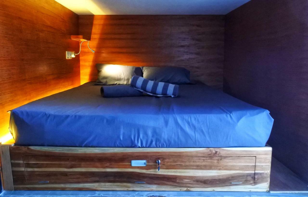Kuta  Kaniu Capsule Hostel מראה חיצוני תמונה