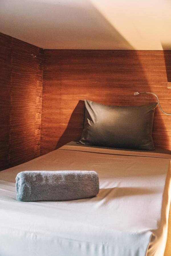 Kuta  Kaniu Capsule Hostel מראה חיצוני תמונה