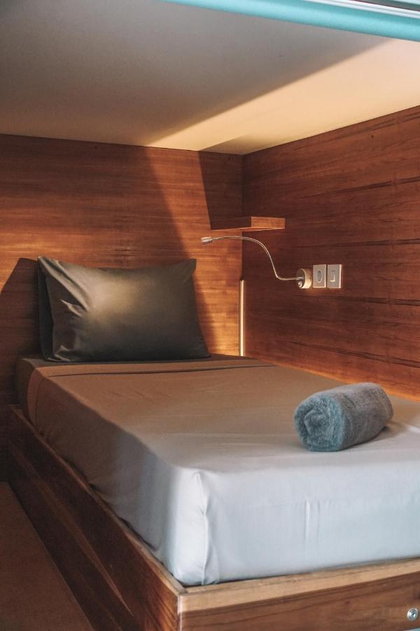 Kuta  Kaniu Capsule Hostel מראה חיצוני תמונה